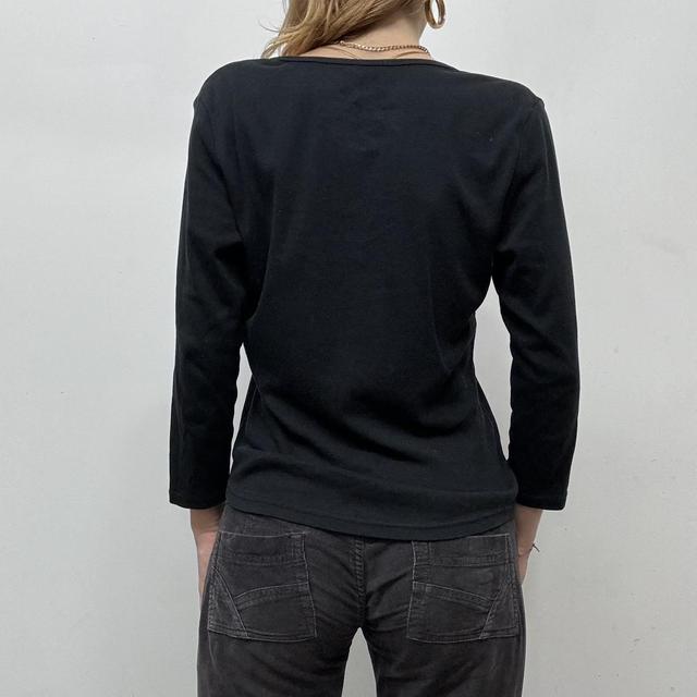 Grunge graphic text t-shirt