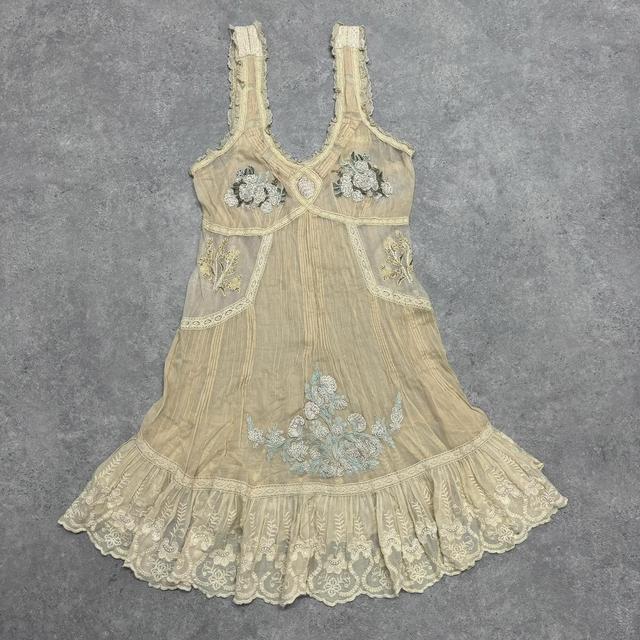 Sheer lace floral antique style dress