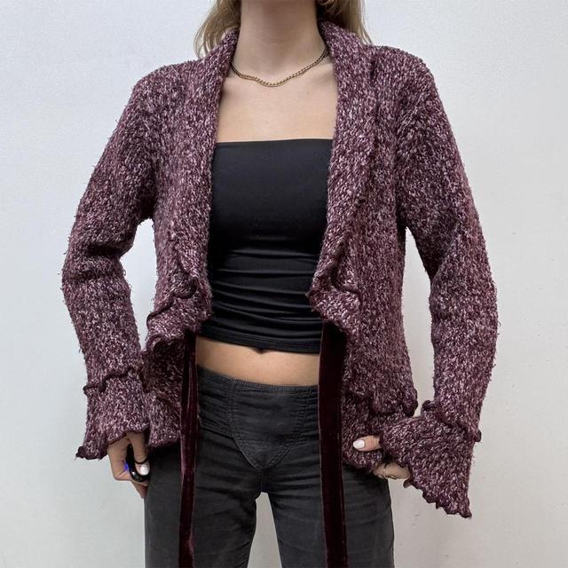 Knitted ruffle flare cardigan