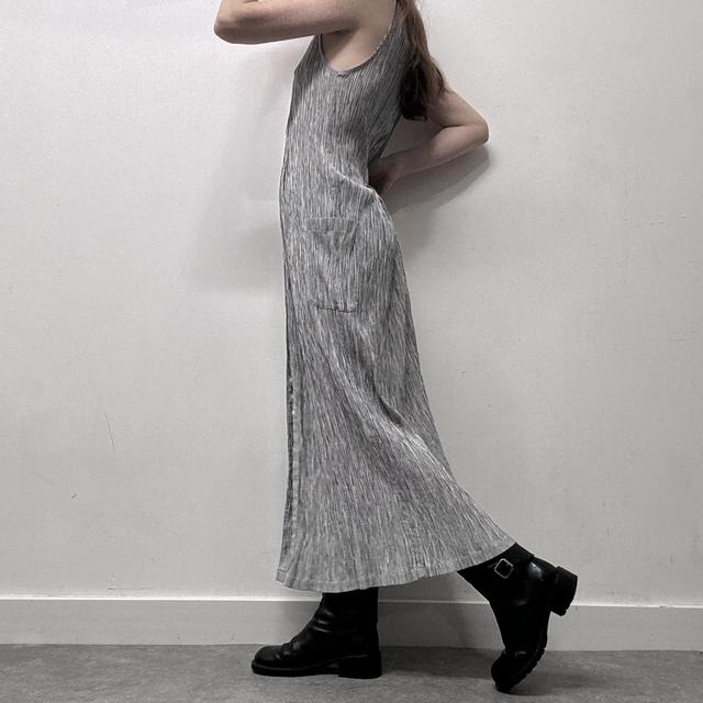 Crinkle pinstripe maxi dress