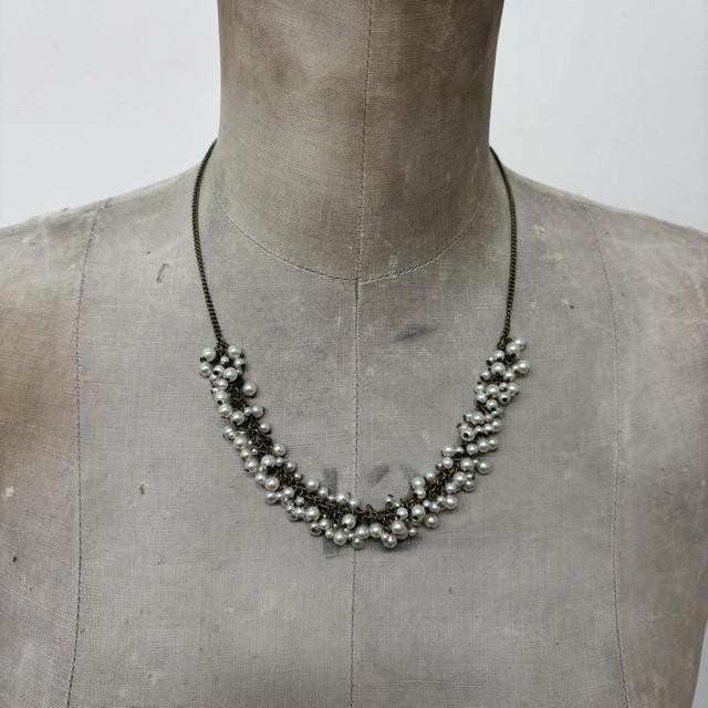 Layered chain gold pearl necklace