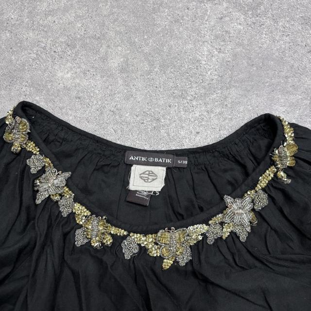 Black puff flared floaty  shirt
