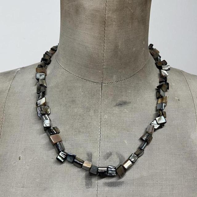 Grunge fairy pearl bead necklace