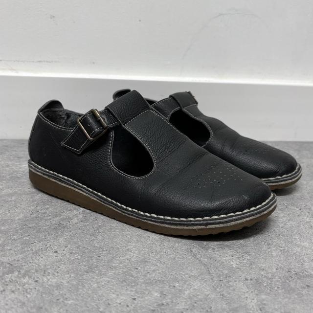 Vegetarian shoes black mary janes