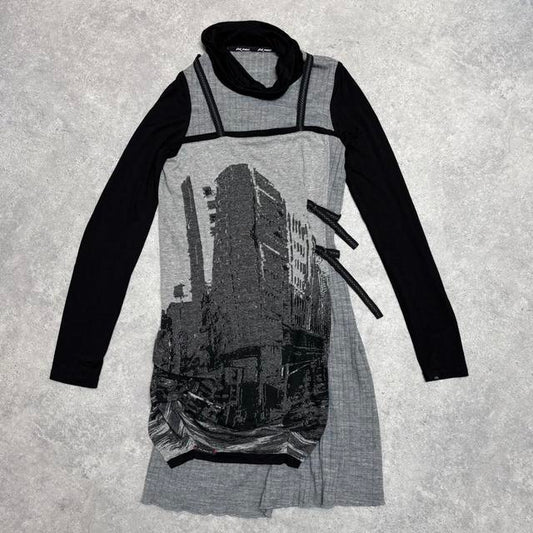 Graphic print long sleeve dress