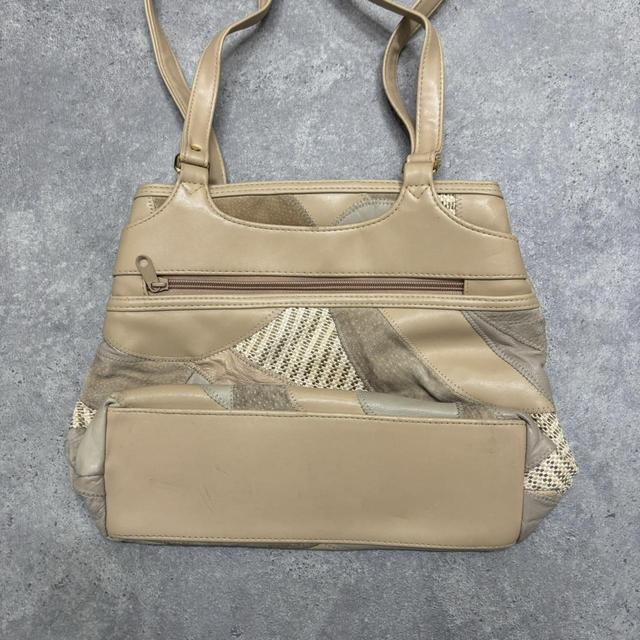 Patchwork tan leather bag