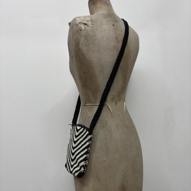 Woven patterned crossbody bag
