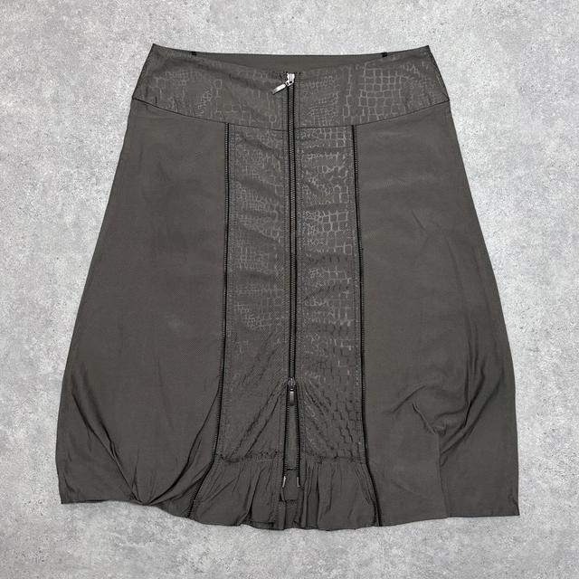 Khaki zip-up grunge puff skirt