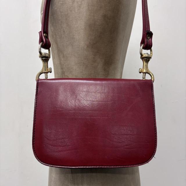 Red leather shoulder bag