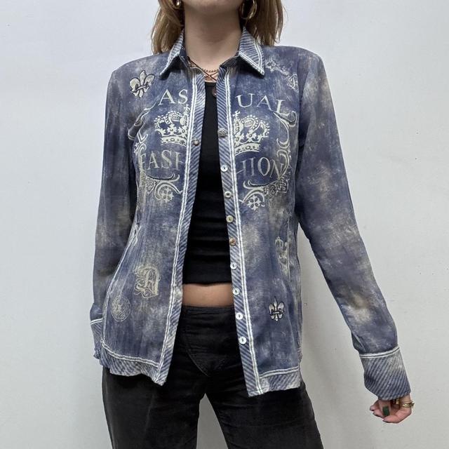 Distressed graphic print shirt