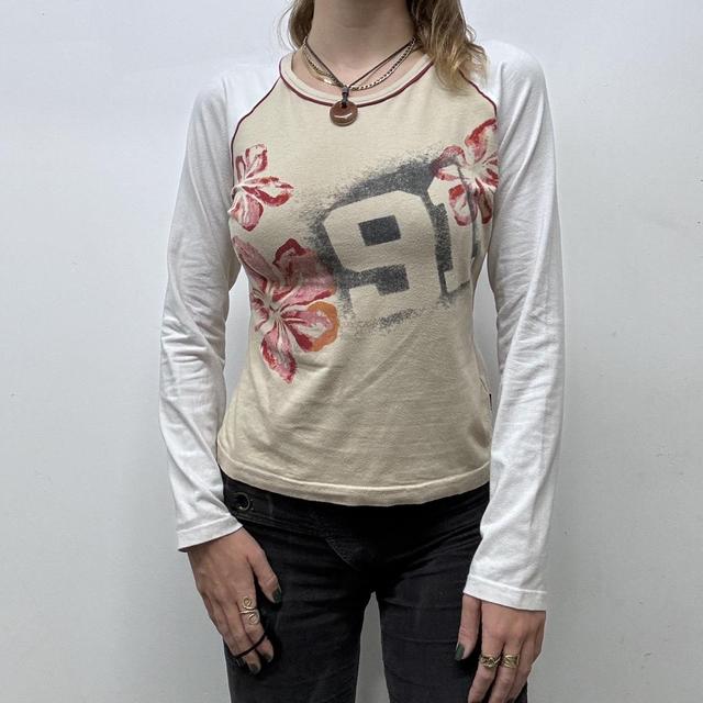 Graphic print contrast tshirt