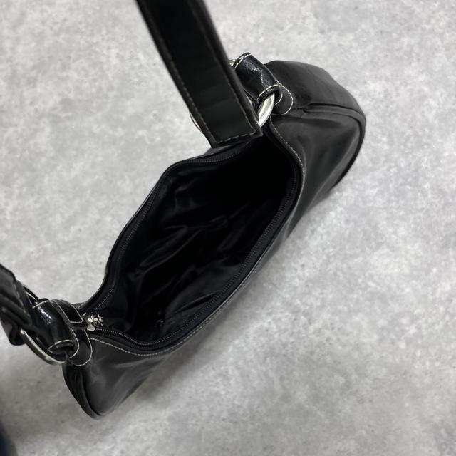 Black leather y2k shoulder bag