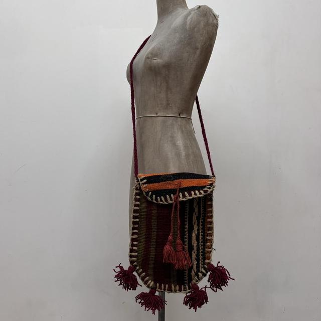 Tapestry carpet side bag