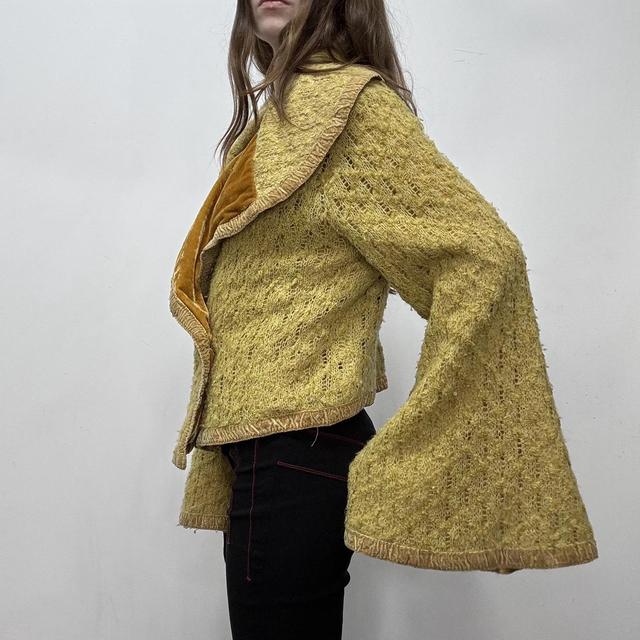Wool knitted ultra flared jacket