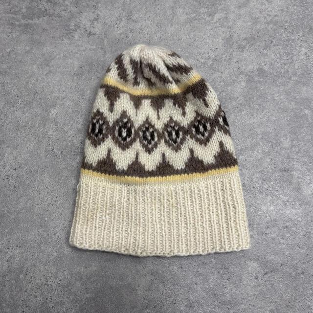 Patterned norweigan wool hat