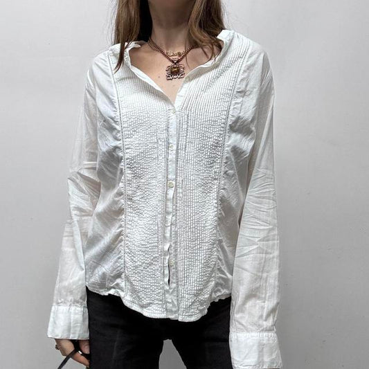 White fitted ribbed shirt