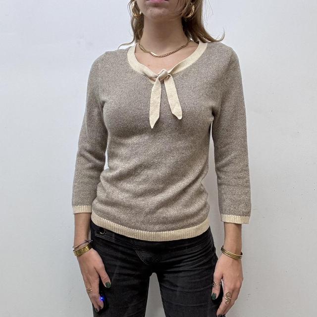 Brown bow wool jumper