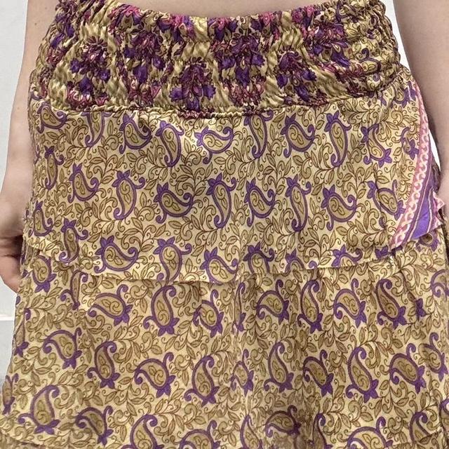 Mini floral ruffle skirt
