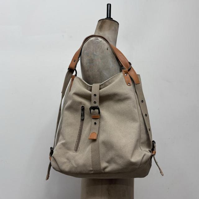 Brown canvas shoulder bag
