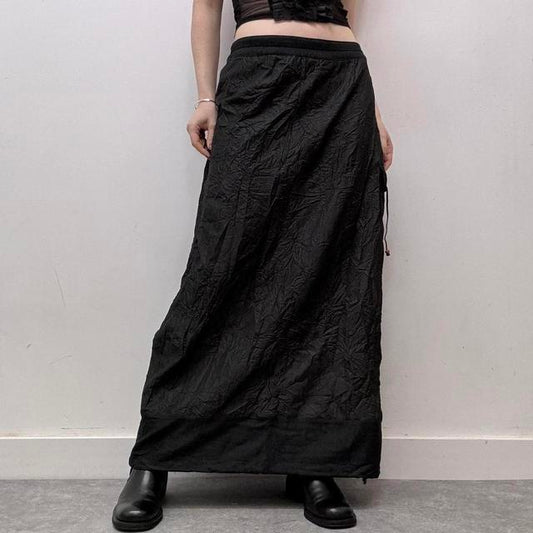 Black crinkle maxi skirt