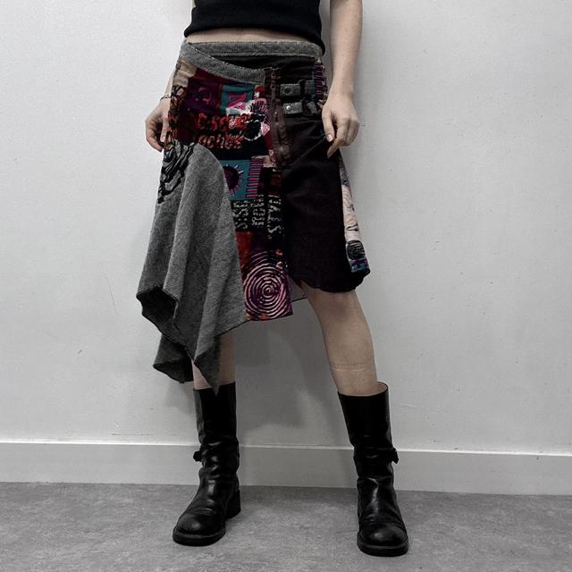 Graphic asyemmetric patterned tweed skirt