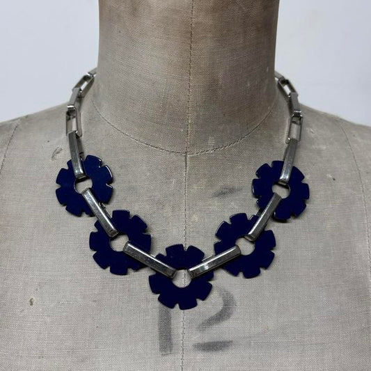 Cyber metal flower necklace