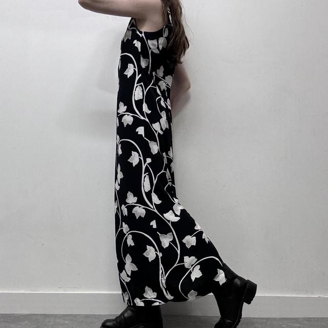 90s wide neck floral printed dress