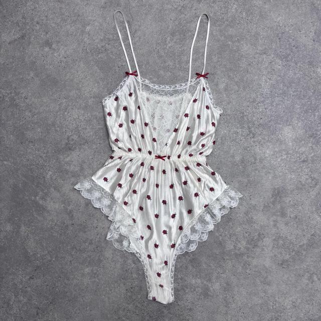 Vintage body lace suit