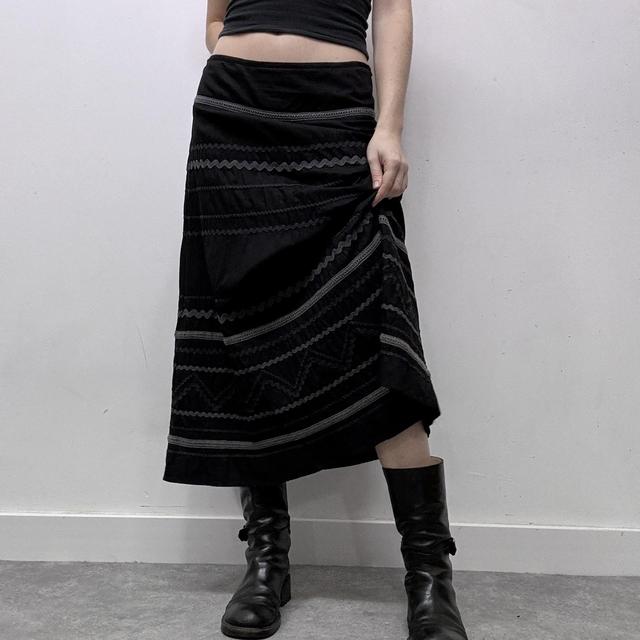 Black ribbon flared midi skirt