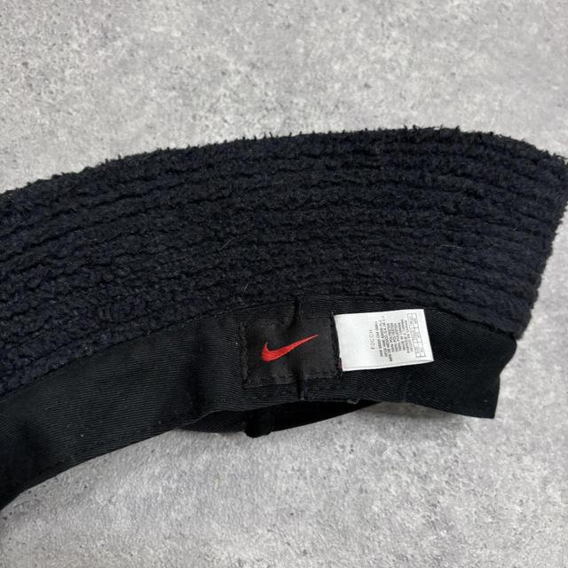 Black nike bucket hat