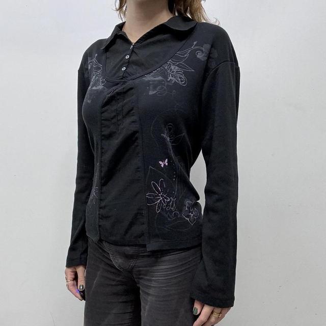 Black graphic printed T-shirt shirt