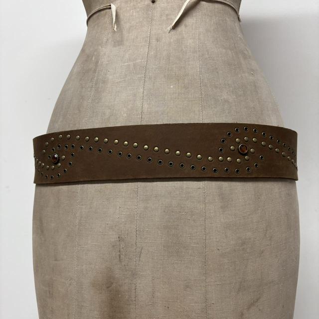 Brown buckle studded belt