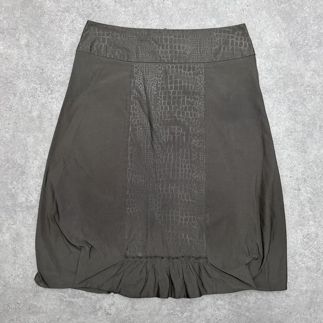 Khaki zip-up grunge puff skirt