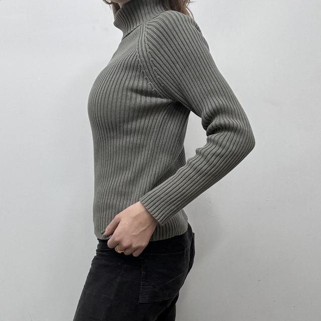 Khaki ribbed knit jumper