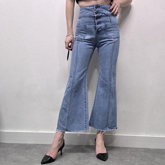 Button waist pocket front flared jeans