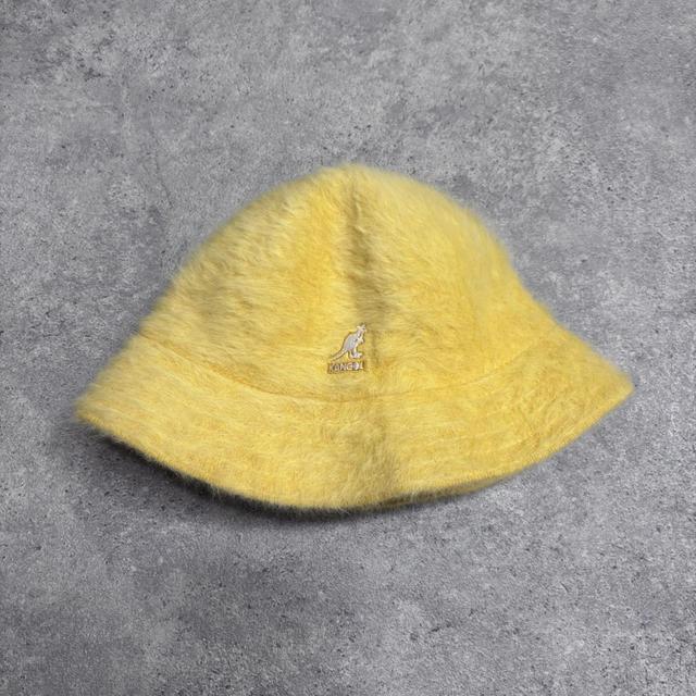 Kangoal fur bucket hat