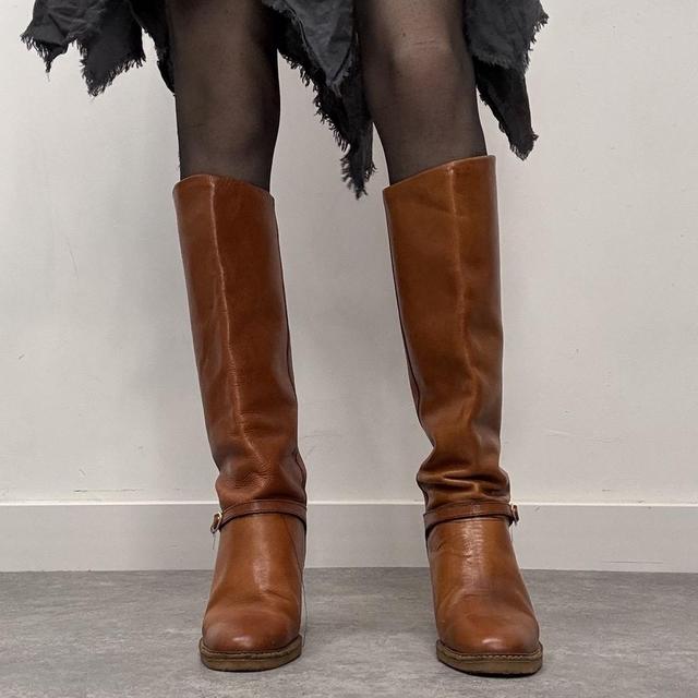 Tan leather riding high boots