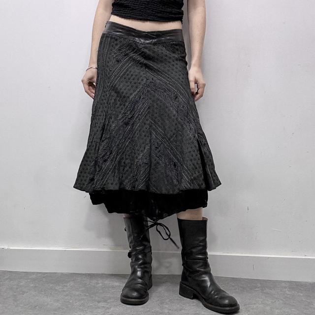 Layered pinstripe puff balloon midi skirt