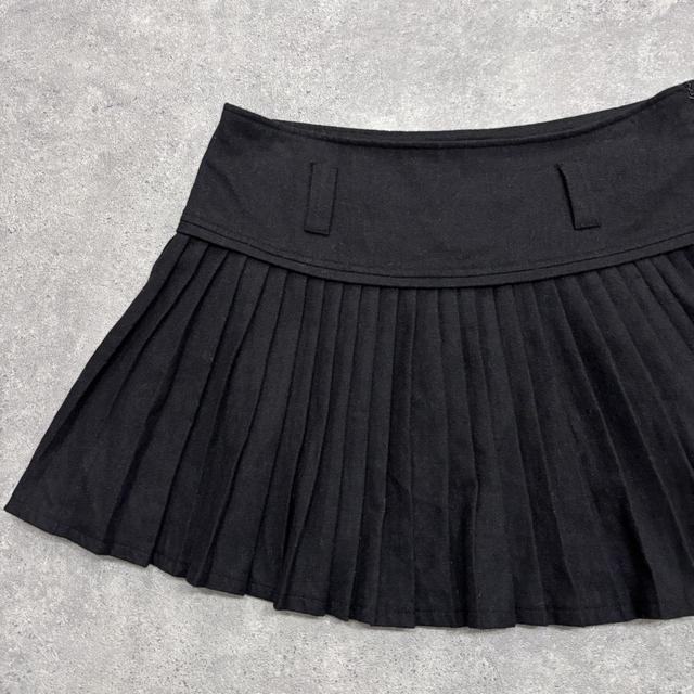 Black pleated wool morgan skirt