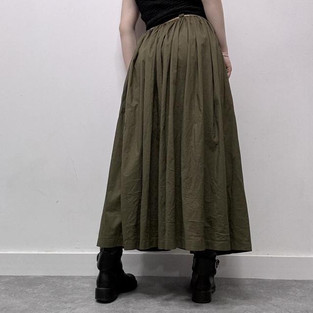 Khaki pleated maxi skirt