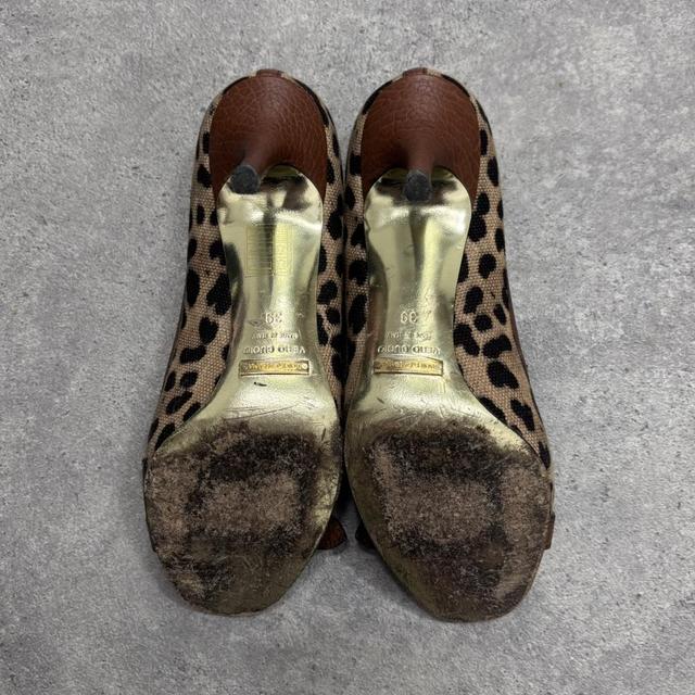 Leopard print dolce and gabbana heels