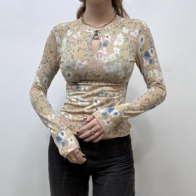 Ditsy floral long sleeve tshirt