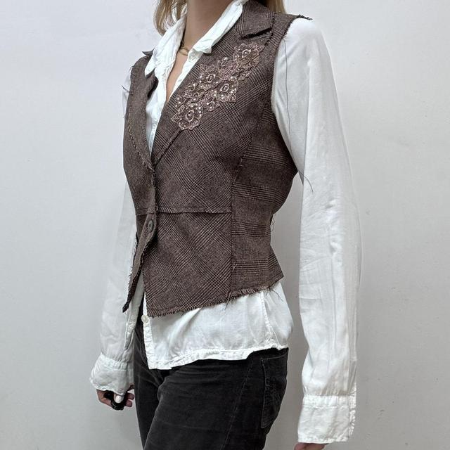Brown twee distressed waistcoat