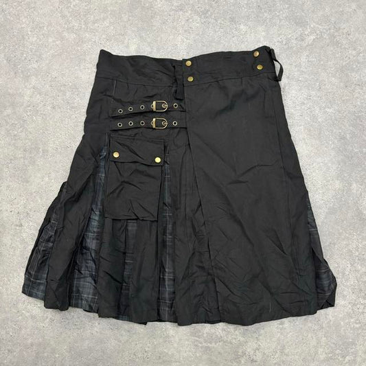 Grunge pleated gothic buckle skirt