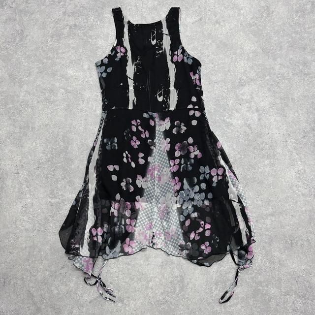 Graphic grunge floaty dress