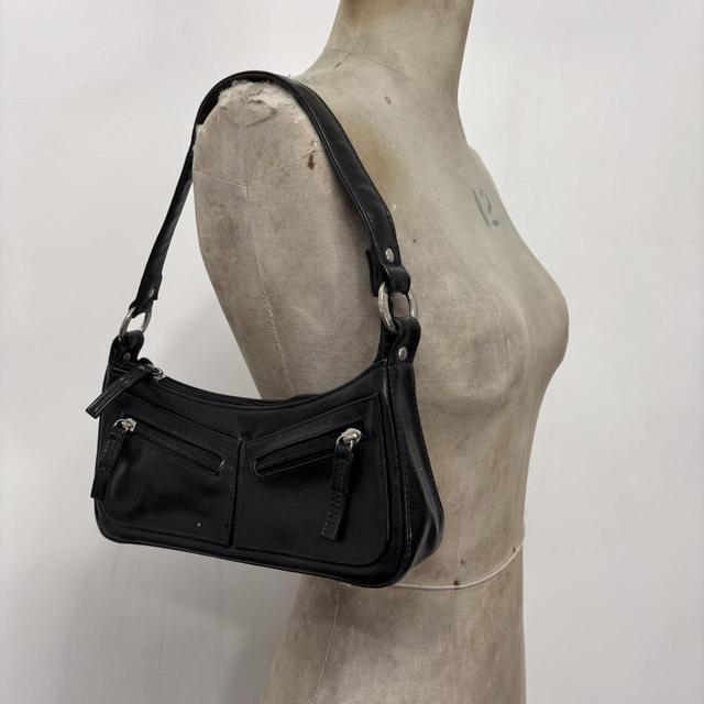 Structured black leather shoulder bag