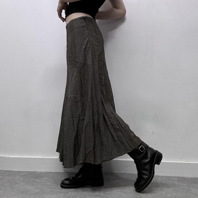 Grey pinstripe pleated pinstripe maxi skirt