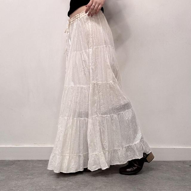 Crinkle layered white cotton maxi skirt