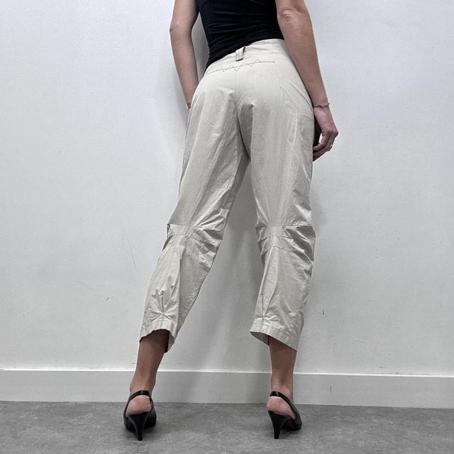 Beige barrel cropped capri trousers