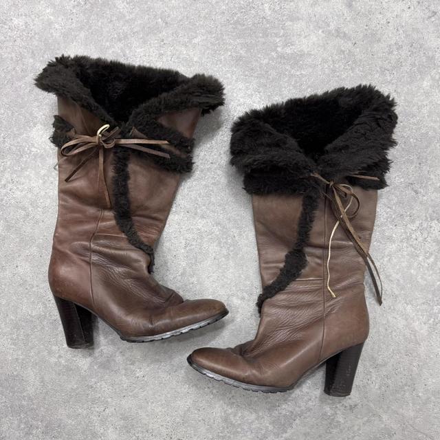 Brown leather sheepskin boots